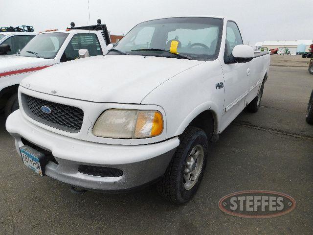 1997 Ford F150_1.jpg